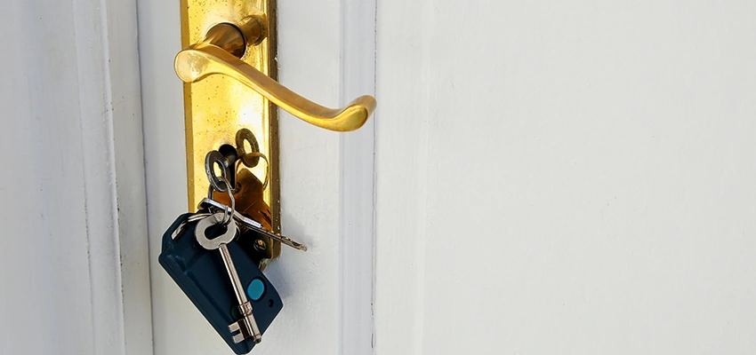 Broken Door Key Extraction in Placerville, CA
